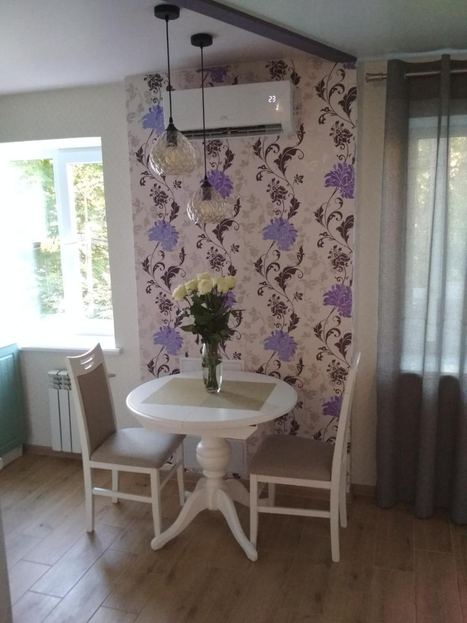 Apartment "Provence" Tsjernihiv Eksteriør bilde